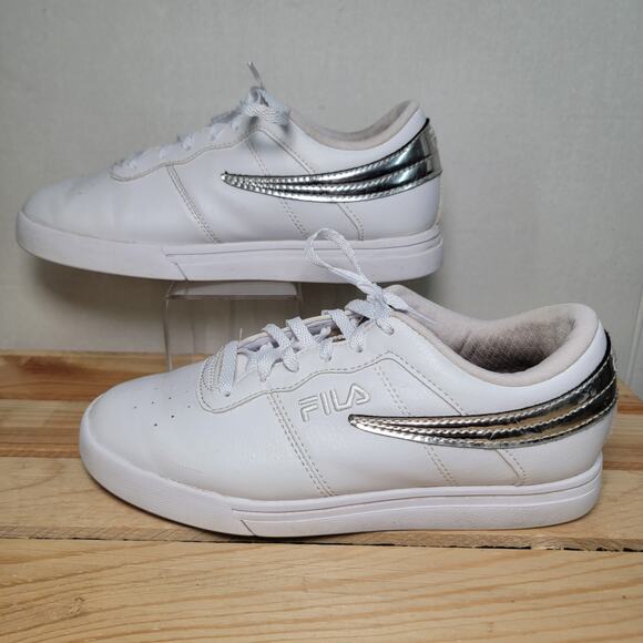 Fila Vulc 13 Low Trainer Sneaker - Size Women 6 - Picture 1 of 6